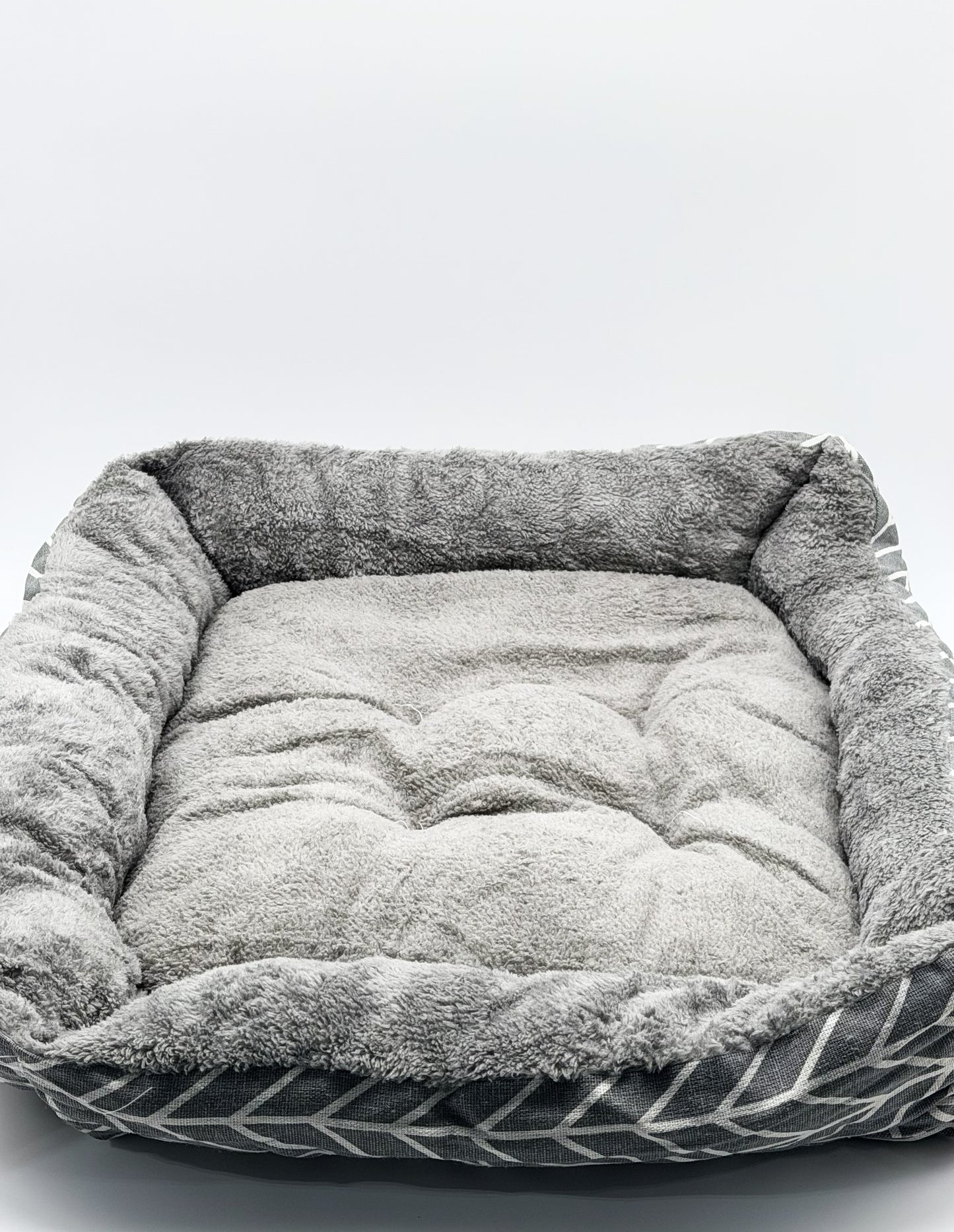 Cozy Plush Orthopedic Cat & Dog Bed – Ultra Soft Pet Bed with Non-Slip Bottom